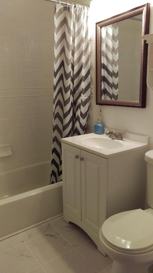 Holiday home Downtown Cal Expo Airport House 3 Bd 1 Ba Sacramento